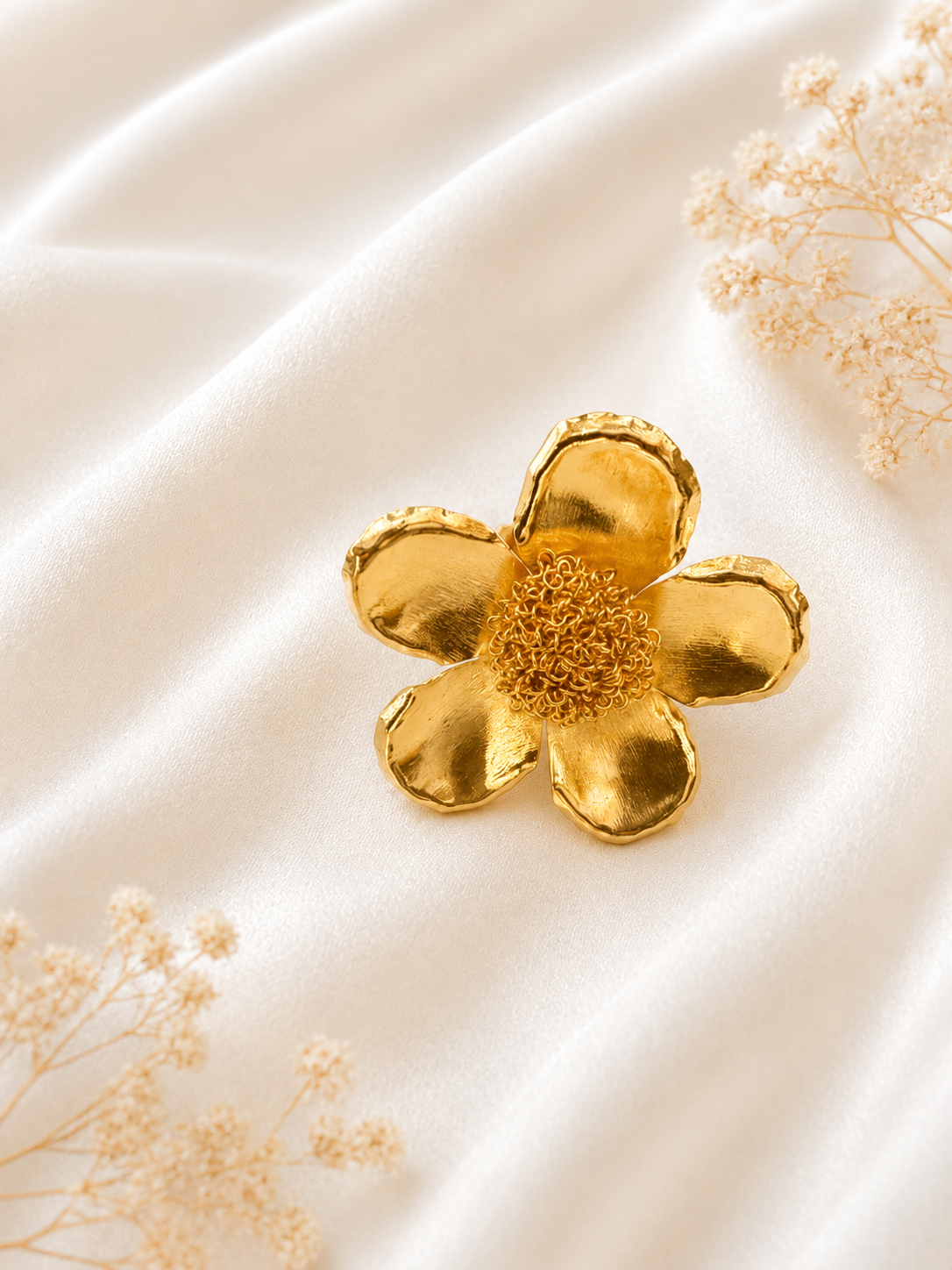 Anillo Flor Dorada Bloom -YELPI